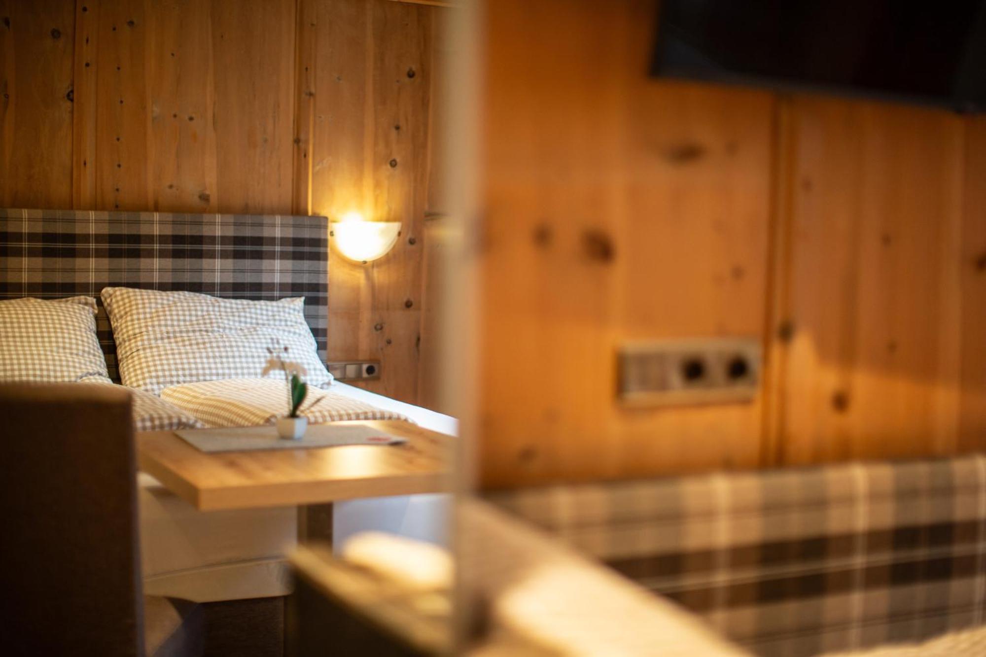 Hotel Garni Schoenblick Sölden Eksteriør billede