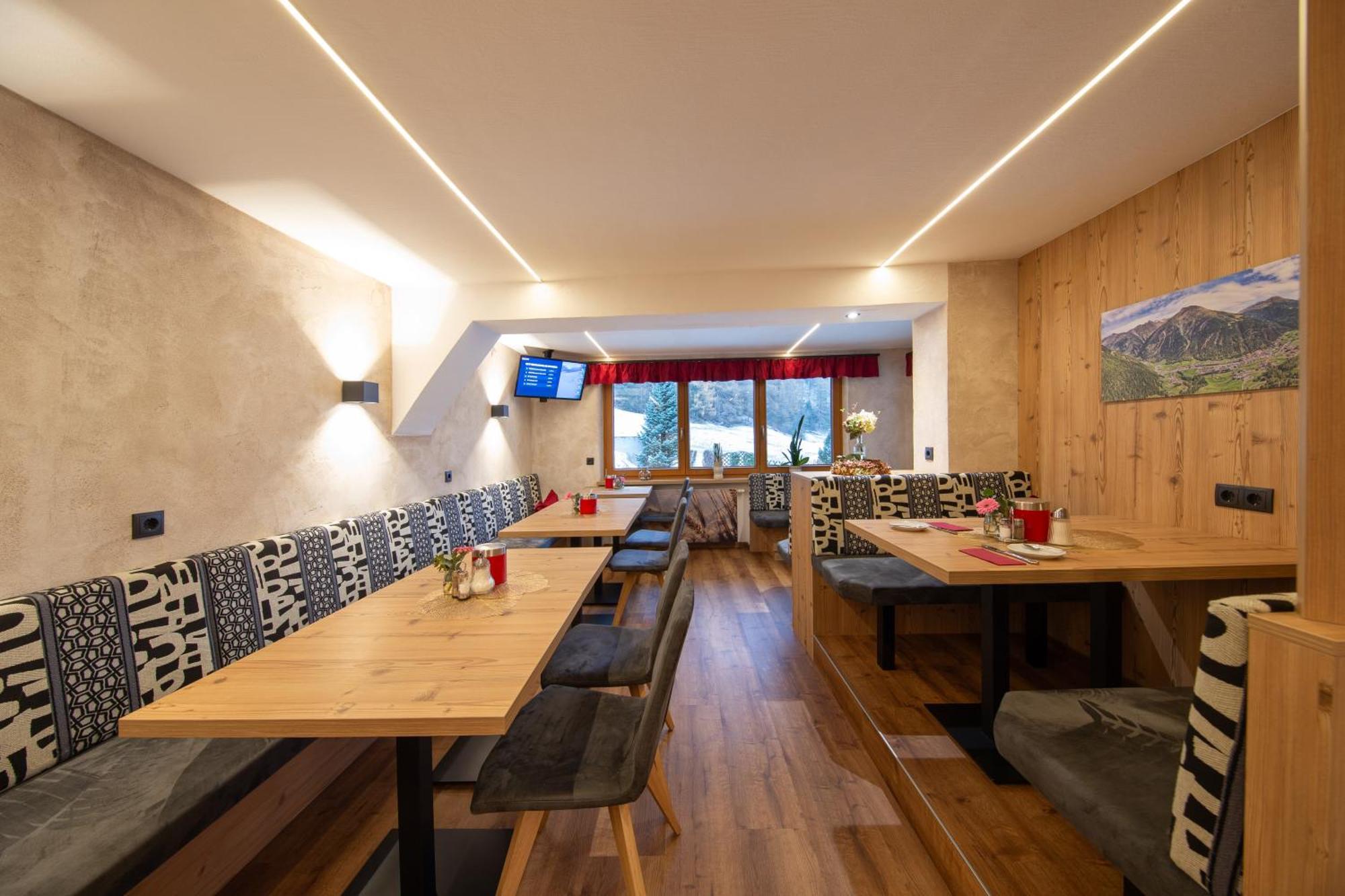 Hotel Garni Schoenblick Sölden Eksteriør billede