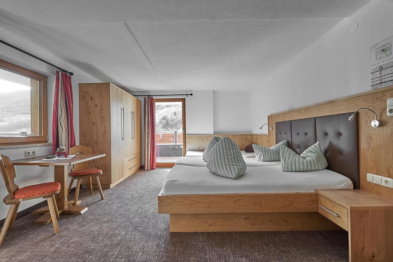 Hotel Garni Schoenblick Sölden Eksteriør billede