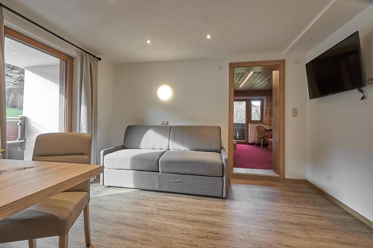 Hotel Garni Schoenblick Sölden Eksteriør billede