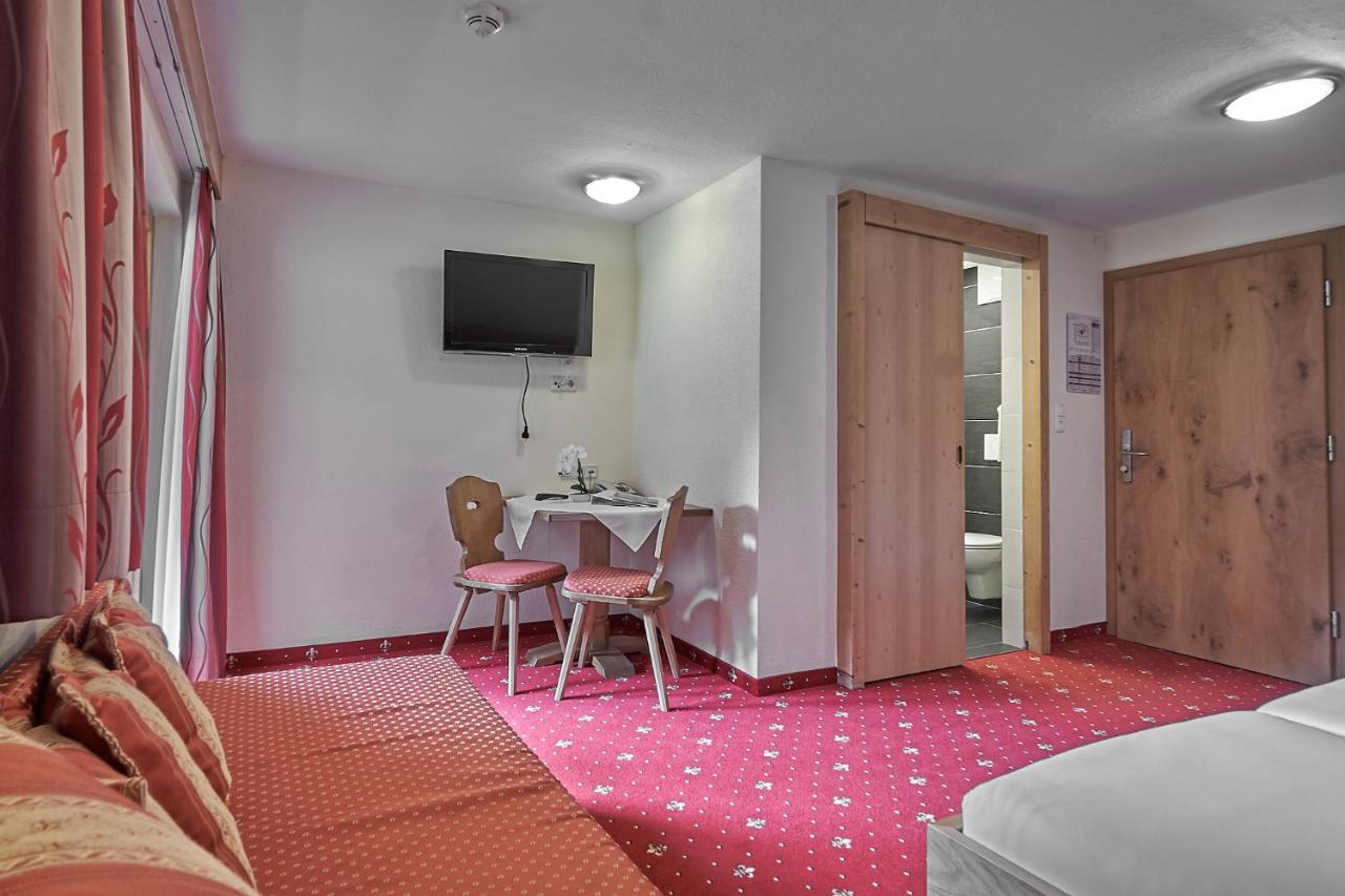 Hotel Garni Schoenblick Sölden Eksteriør billede